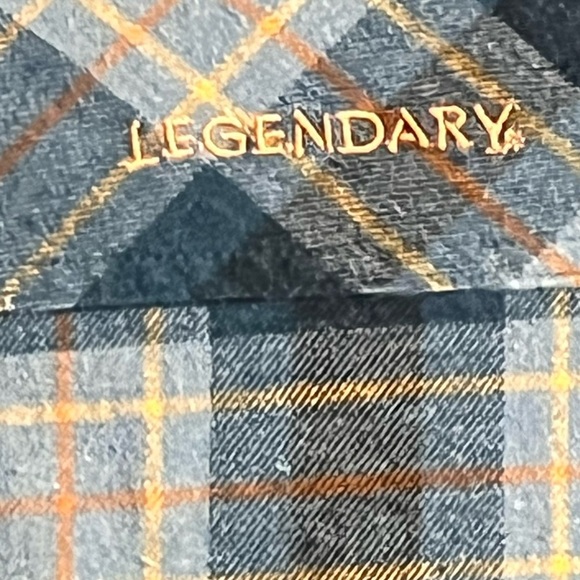 Legendary Whitetail lined flannel jacket with front pockets size medium - Picture 3 of 8